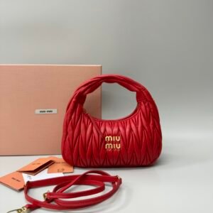 （Red）MiuMiu Wander Hobo Folded Bag
