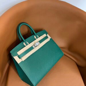 Hermès Birkin 25, Togo Leather Z6 Vert Malachite Malachite Green Silver Hardware