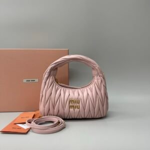 （Alabaster Pink）MiuMiu Wander Hobo Folded Bag
