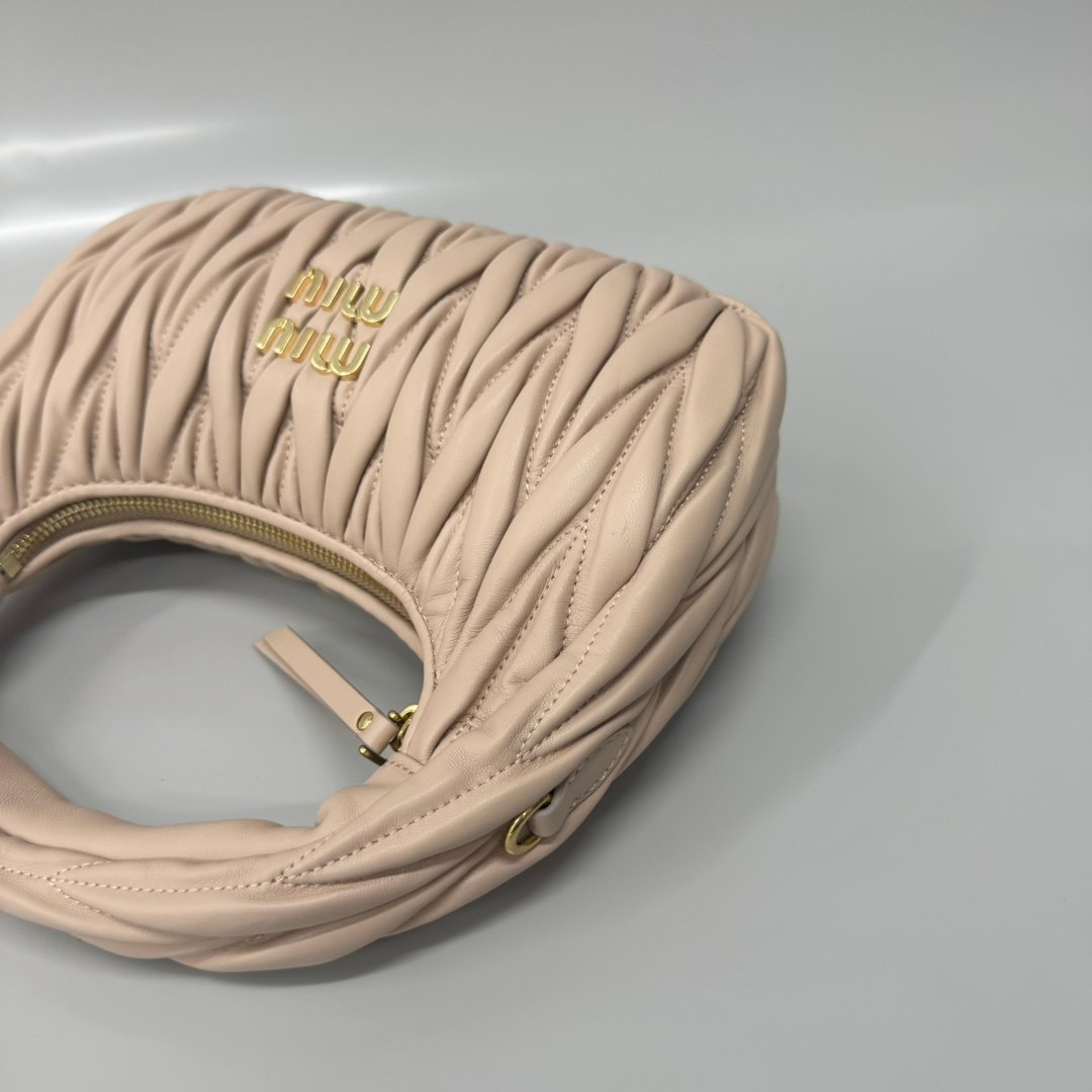 (Powder Pink)MiuMiu Wander Hobo Folded Bag - Image 3