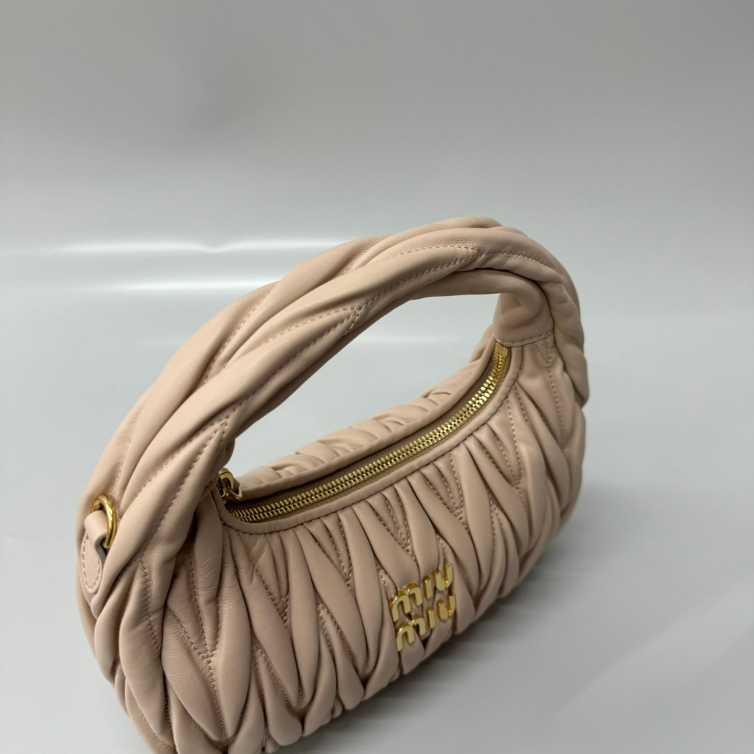 (Powder Pink)MiuMiu Wander Hobo Folded Bag - Image 5
