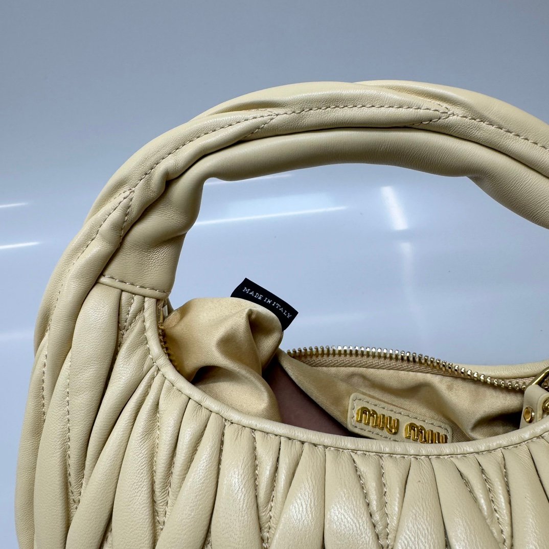 (Butter)MiuMiu Wander Hobo Folded Bag - 图片 9