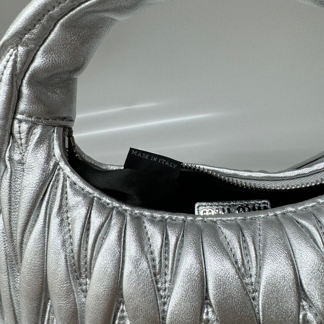 (Silver)MiuMiu Wander Hobo Folded Bag - Image 9